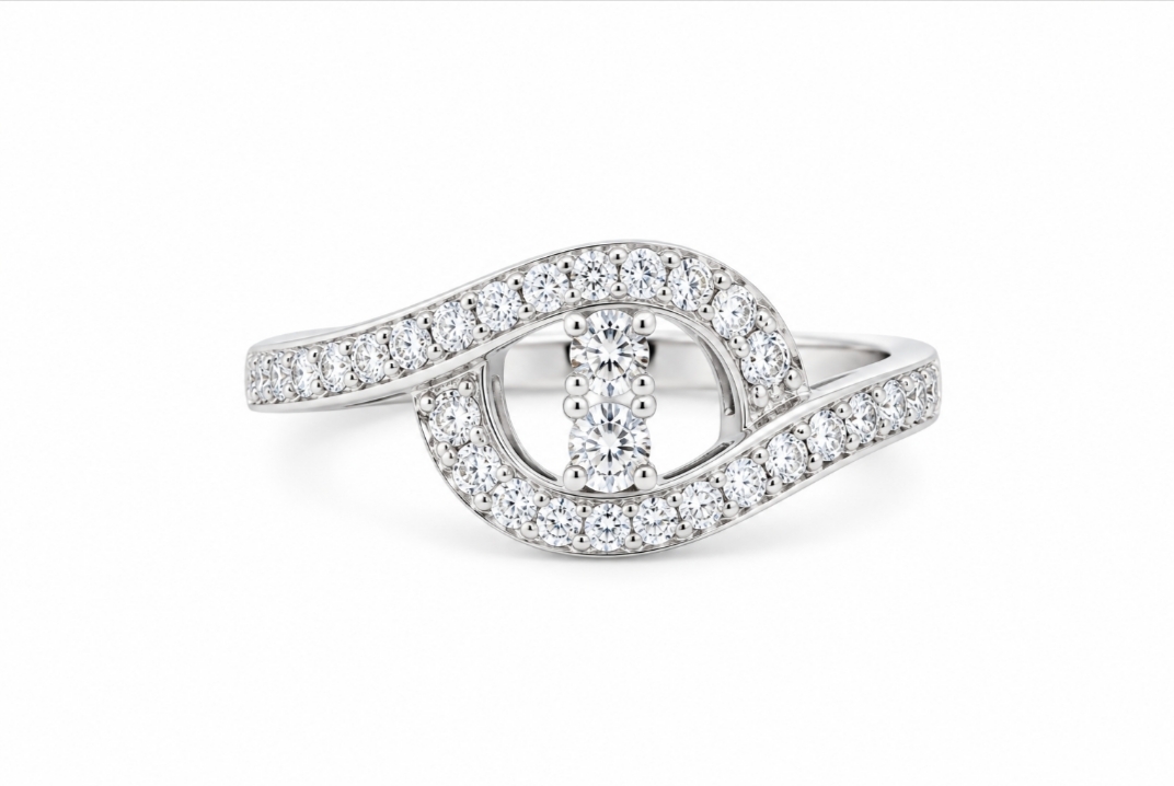Trinity Glow Ring 