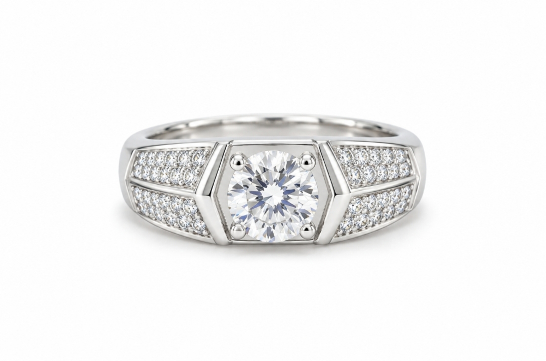 Lumina Grace Ring